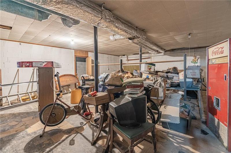 Image for property 5655 Campbellton Road, Atlanta, GA 30331
