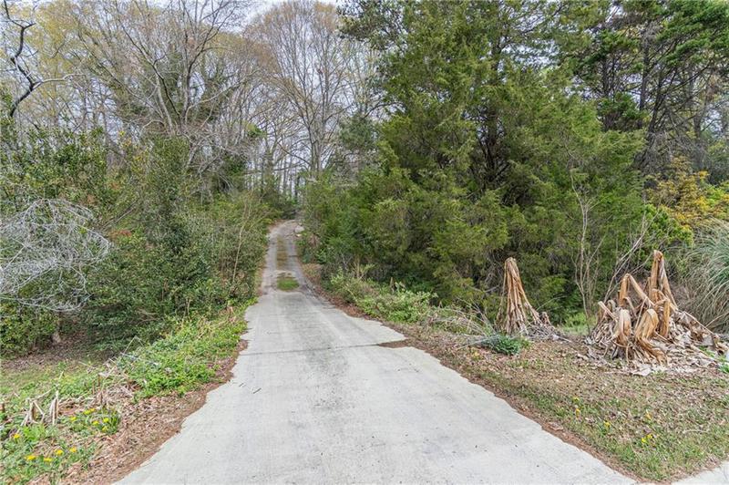 Image for property 5655 Campbellton Road, Atlanta, GA 30331
