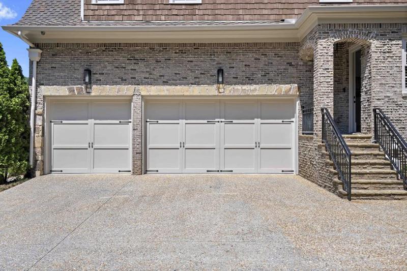 Image for property 850 Camden Park Court, Atlanta, GA 30342