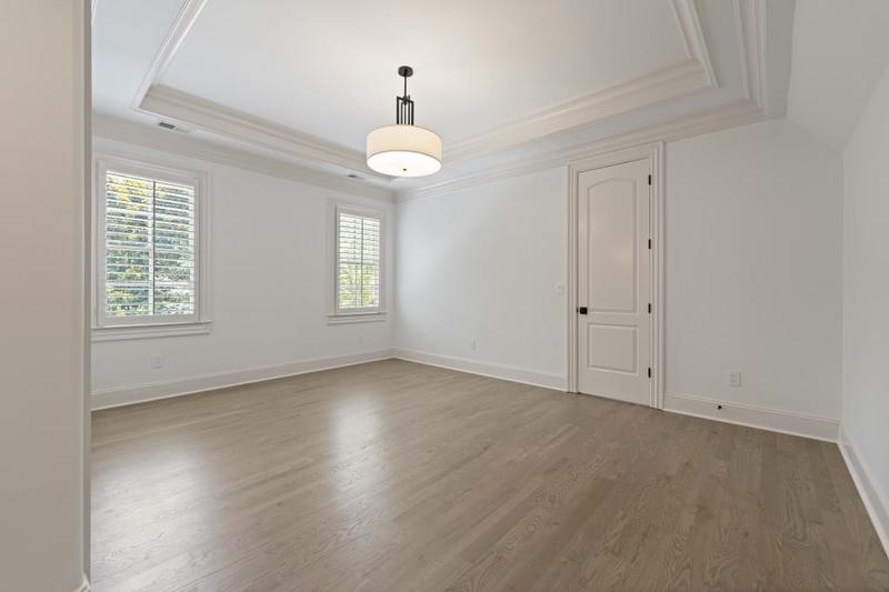 Image for property 850 Camden Park Court, Atlanta, GA 30342