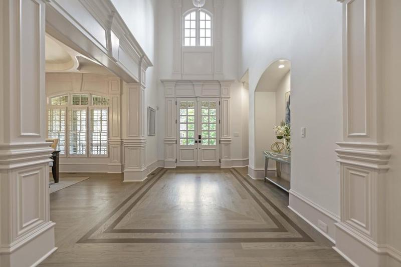 Image for property 850 Camden Park Court, Atlanta, GA 30342