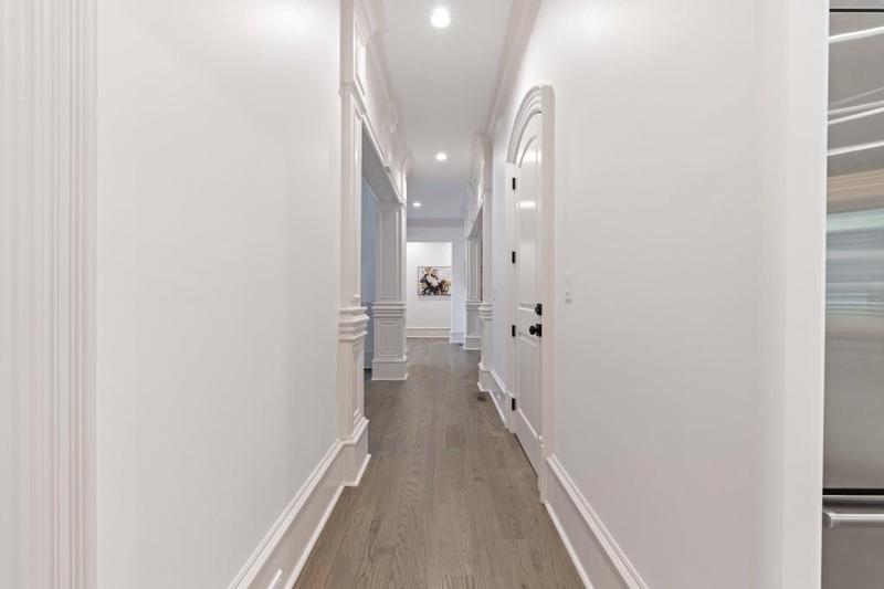 Image for property 850 Camden Park Court, Atlanta, GA 30342