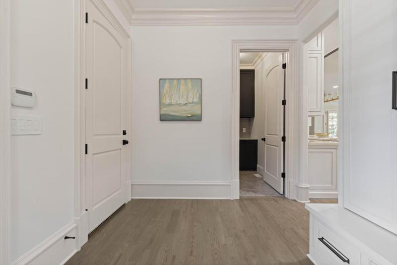 Image for property 850 Camden Park Court, Atlanta, GA 30342