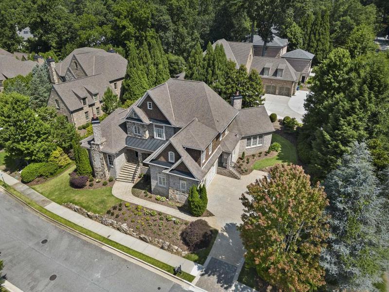Image for property 850 Camden Park Court, Atlanta, GA 30342