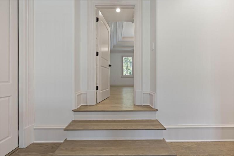 Image for property 850 Camden Park Court, Atlanta, GA 30342