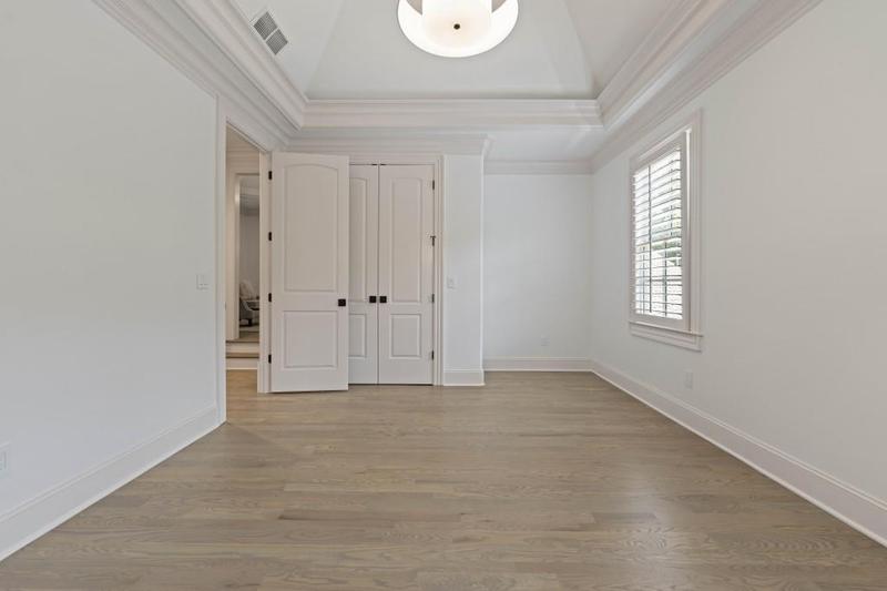Image for property 850 Camden Park Court, Atlanta, GA 30342