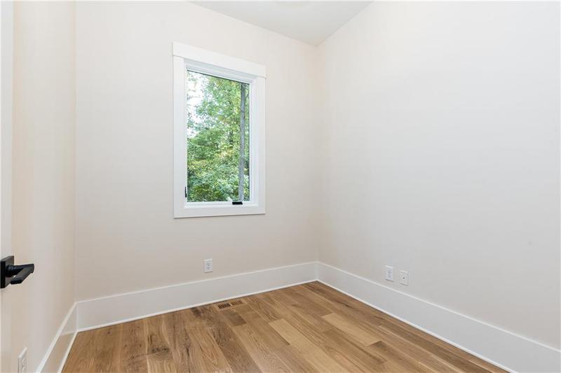 Image for property 6175 River Shore Parkway, Atlanta, GA 30328