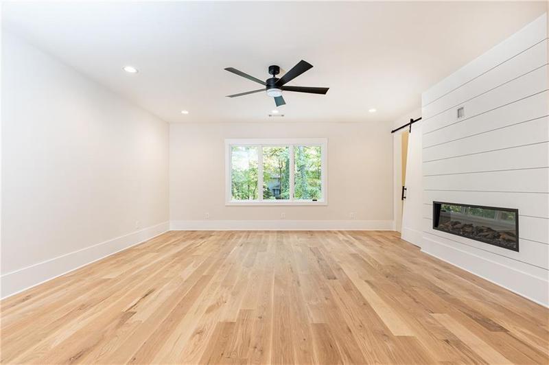 Image for property 6175 River Shore Parkway, Atlanta, GA 30328