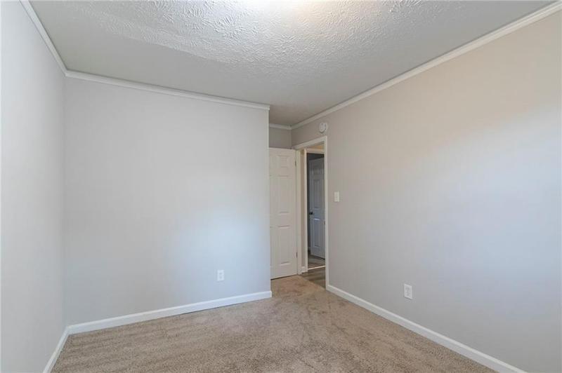 Image for property 2098 Mallard Crest, Lithonia, GA 30058