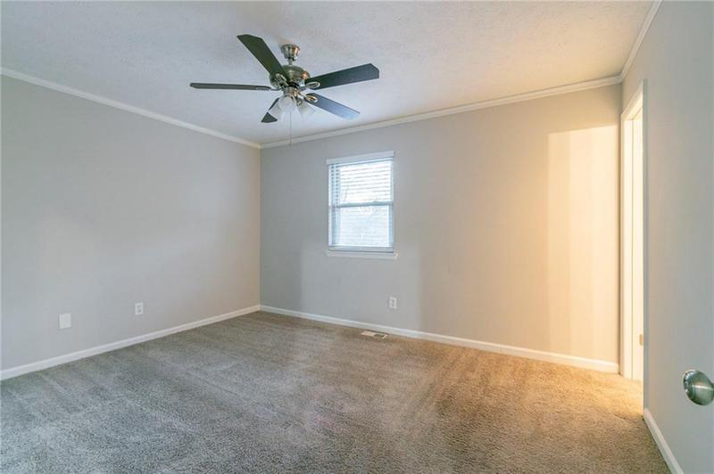 Image for property 2098 Mallard Crest, Lithonia, GA 30058