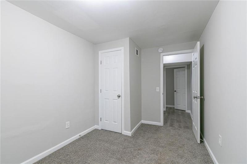 Image for property 2098 Mallard Crest, Lithonia, GA 30058
