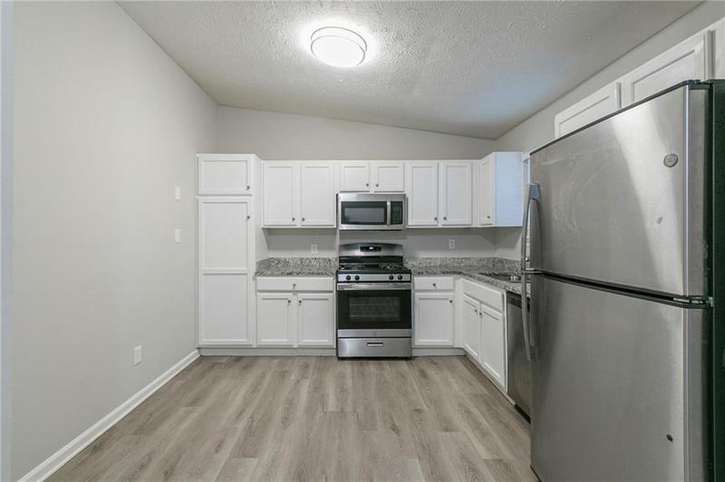 Image for property 2098 Mallard Crest, Lithonia, GA 30058