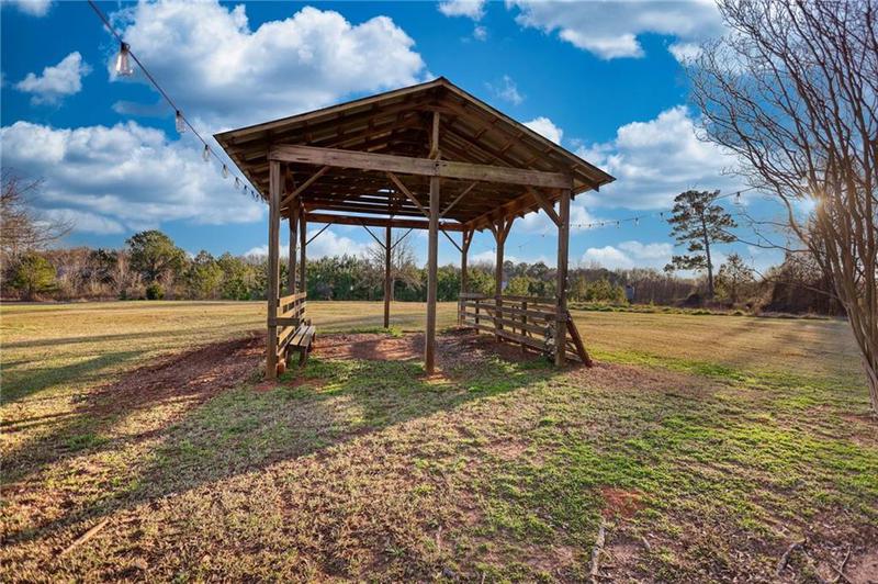 Image for property 26 Loyd Cemetery Road, Newborn, GA 30056
