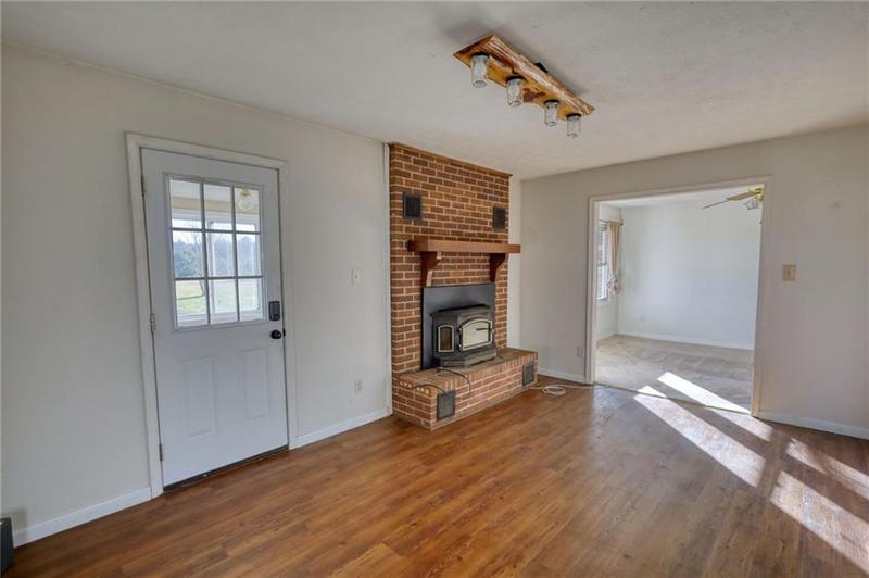 Image for property 26 Loyd Cemetery Road, Newborn, GA 30056