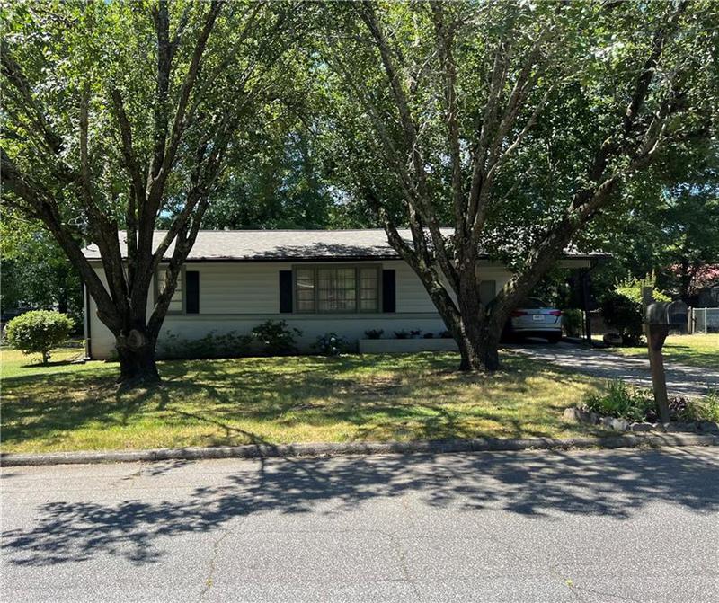 Image for property 3 Cherokee Street, Newnan, GA 30263