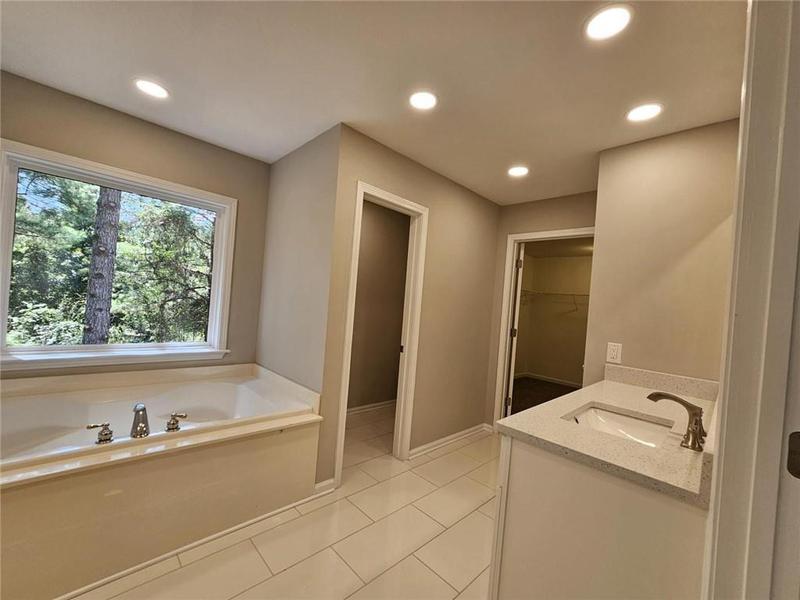 Image for property 2900 Brandford Trail, Locust Grove, GA 30248