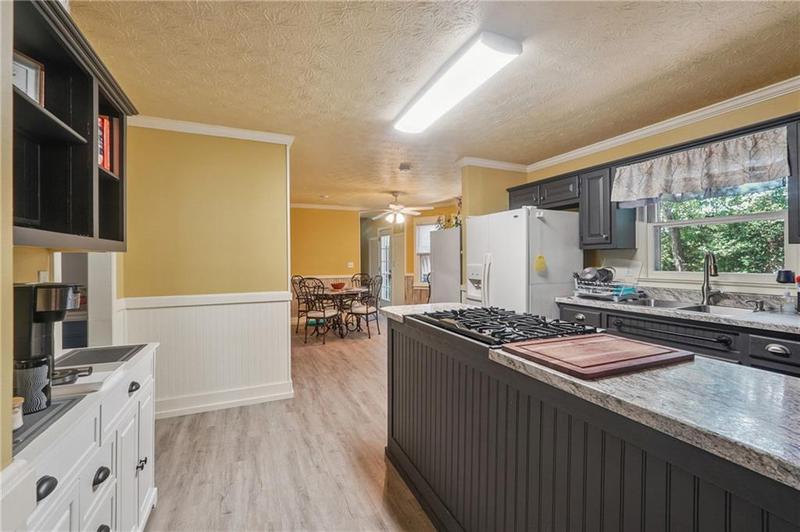 Image for property 3191 Limrick Lane, Snellville, GA 30039