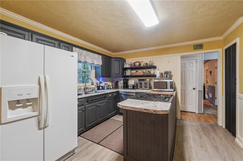 Image for property 3191 Limrick Lane, Snellville, GA 30039