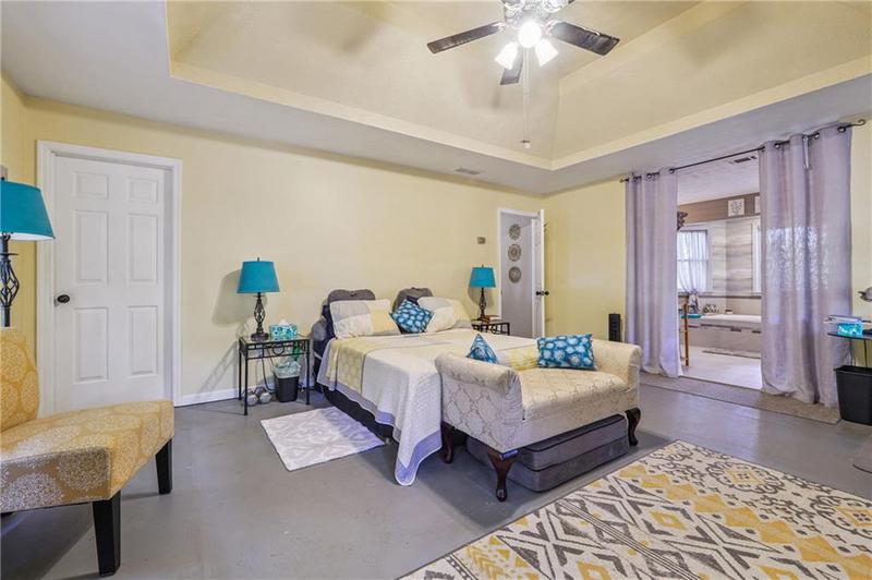 Image for property 3191 Limrick Lane, Snellville, GA 30039