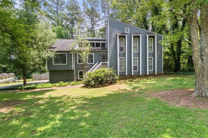 Image for property 3962 Fairington Drive, Marietta, GA 30066