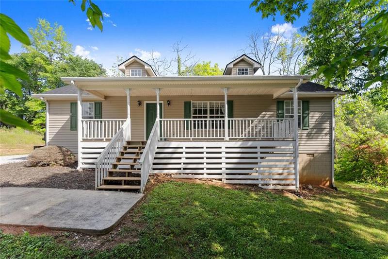 Image for property 5523 Green Circle, Clermont, GA 30527