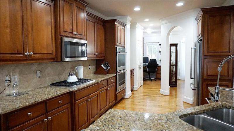 Image for property 10785 Arlington Point, Alpharetta, GA 30022
