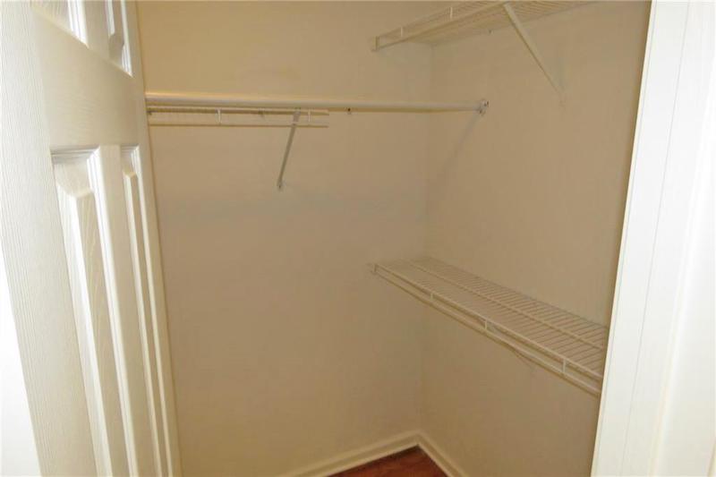 Image for property 3466 Walnut Ridge, Atlanta, GA 30349