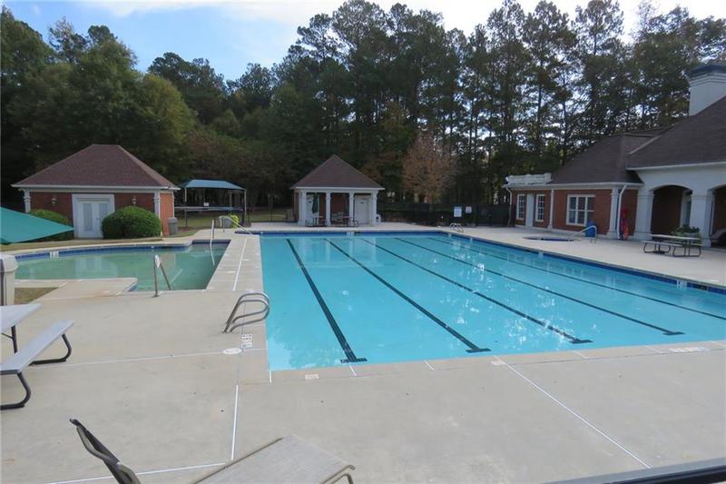 Image for property 3466 Walnut Ridge, Atlanta, GA 30349