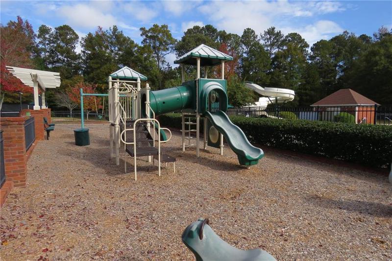 Image for property 3466 Walnut Ridge, Atlanta, GA 30349