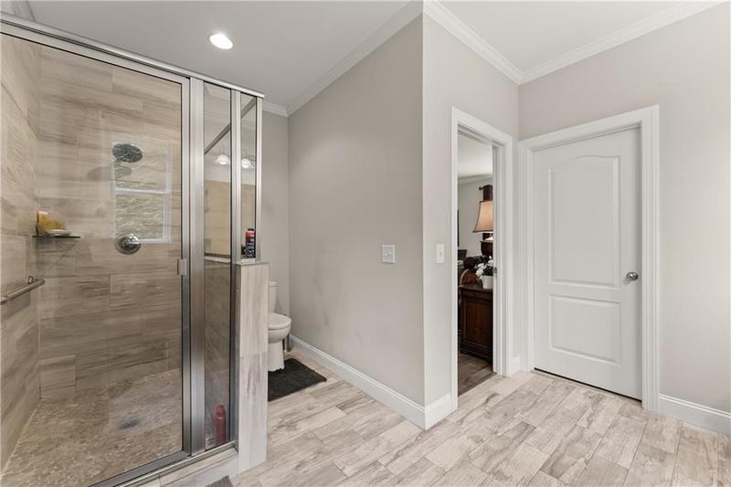 Image for property 3521 Phoenix Cove Drive, Gainesville, GA 30506