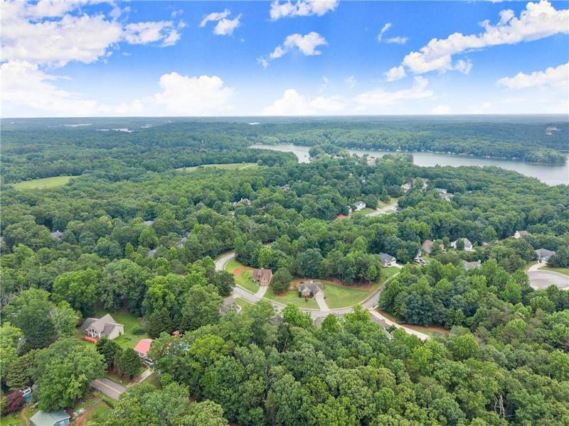 Image for property 3521 Phoenix Cove Drive, Gainesville, GA 30506