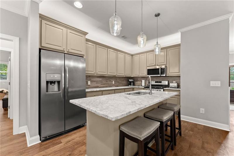 Image for property 3521 Phoenix Cove Drive, Gainesville, GA 30506