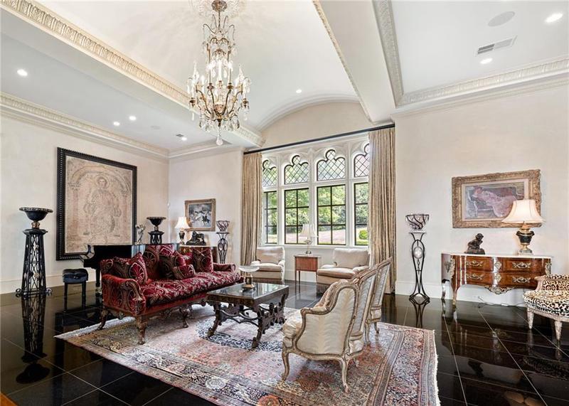 Image for property 4665 Riverview Road, Atlanta, GA 30327
