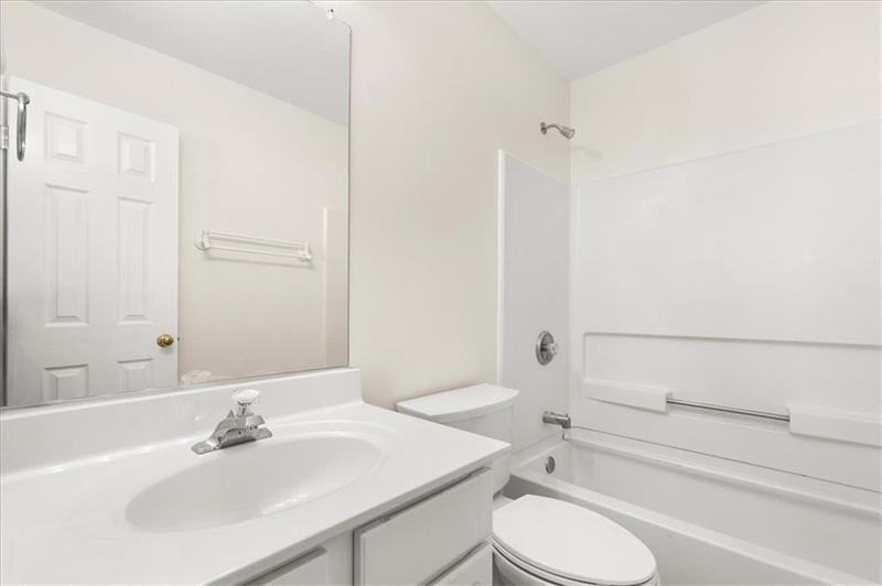 Image for property 3263 Hidden Cove Circle, Peachtree Corners, GA 30092
