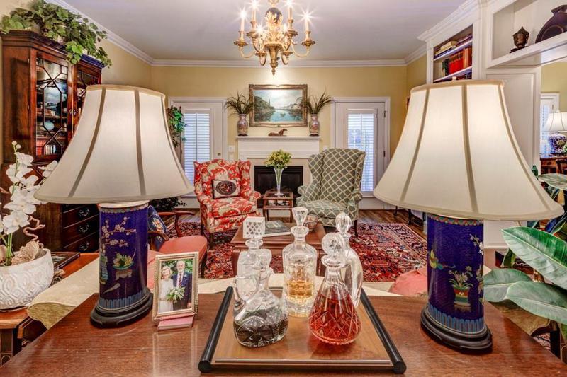 Image for property 211 Colonial Homes Drive 1301, Atlanta, GA 30309