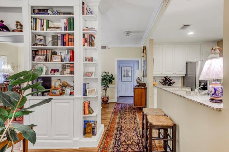 Image for property 211 Colonial Homes Drive 1301, Atlanta, GA 30309