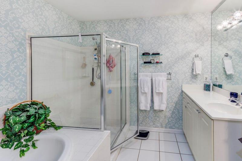 Image for property 211 Colonial Homes Drive 1301, Atlanta, GA 30309