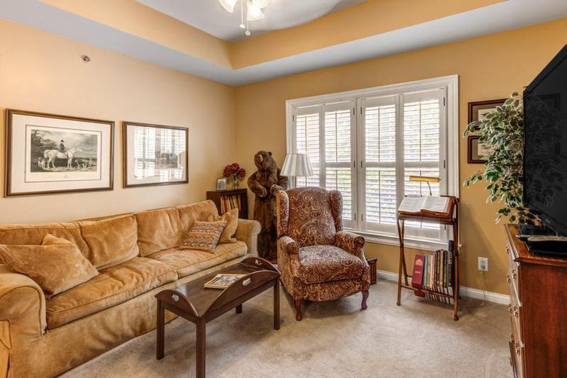 Image for property 211 Colonial Homes Drive 1301, Atlanta, GA 30309