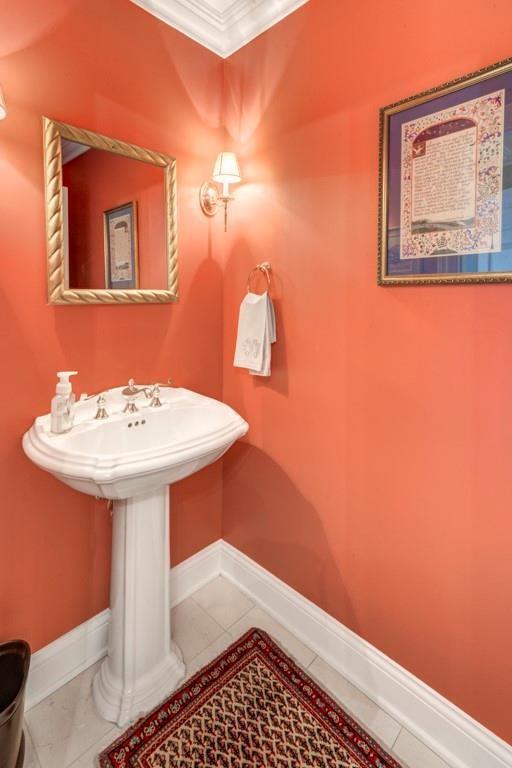 Image for property 211 Colonial Homes Drive 1301, Atlanta, GA 30309