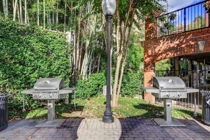 Image for property 211 Colonial Homes Drive 1301, Atlanta, GA 30309
