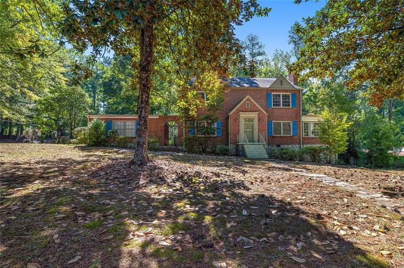 Image for property 2490 Cascade Road, Atlanta, GA 30311
