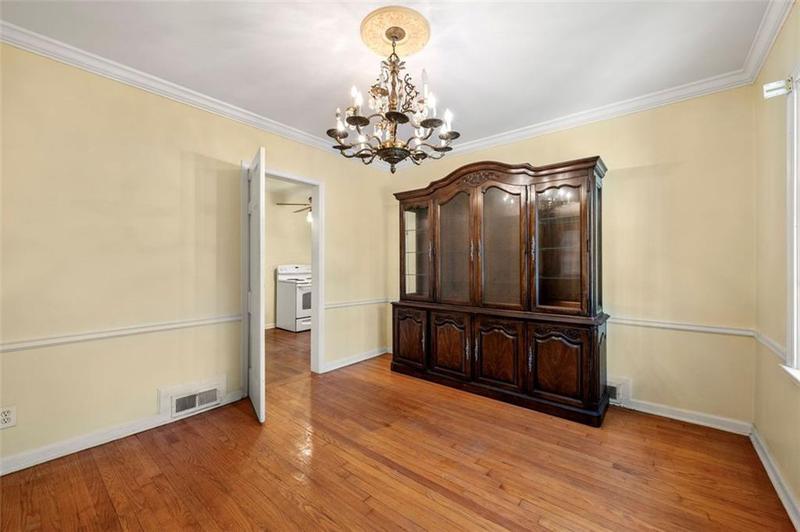Image for property 2490 Cascade Road, Atlanta, GA 30311