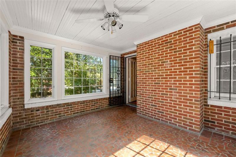 Image for property 2490 Cascade Road, Atlanta, GA 30311
