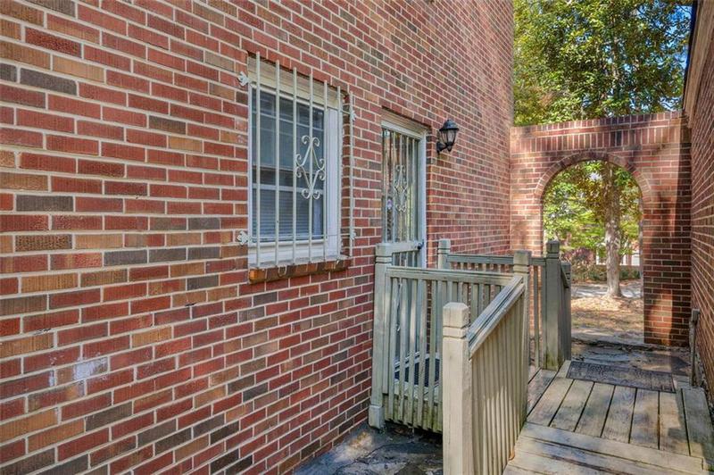 Image for property 2490 Cascade Road, Atlanta, GA 30311