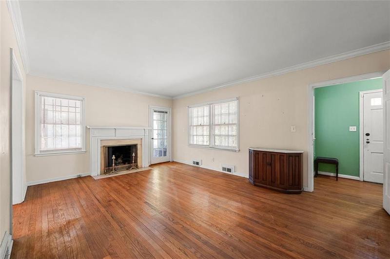 Image for property 2490 Cascade Road, Atlanta, GA 30311