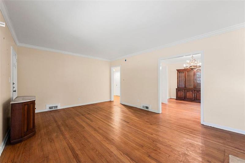 Image for property 2490 Cascade Road, Atlanta, GA 30311