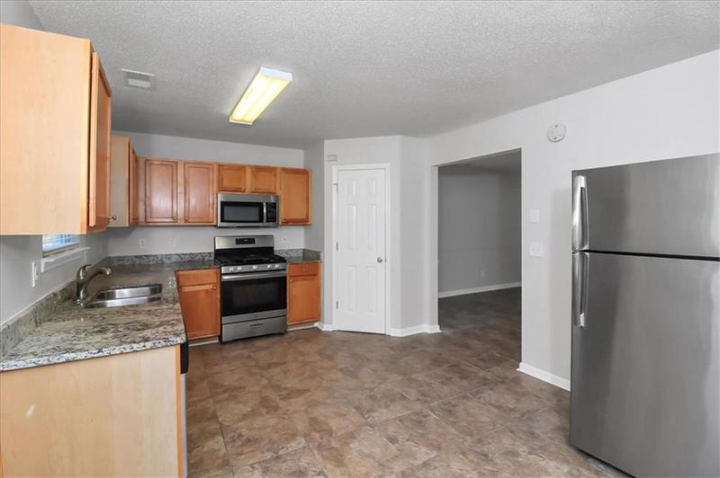 Image for property 5908 Bluegrass View, Fairburn, GA 30213