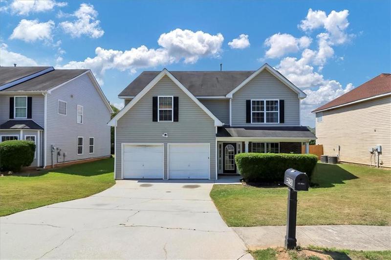 Image for property 5908 Bluegrass View, Fairburn, GA 30213