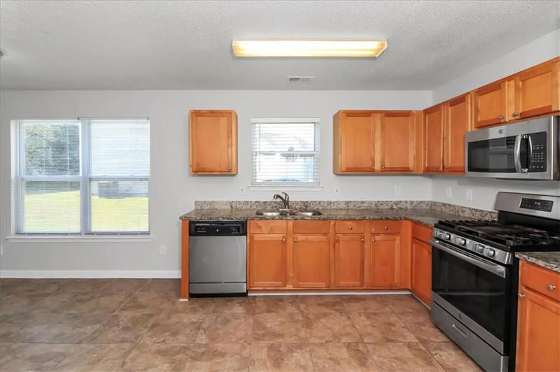Image for property 5908 Bluegrass View, Fairburn, GA 30213