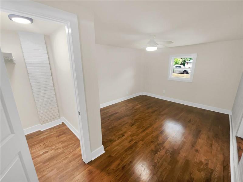 Image for property 1955 Columbia Place, Decatur, GA 30032